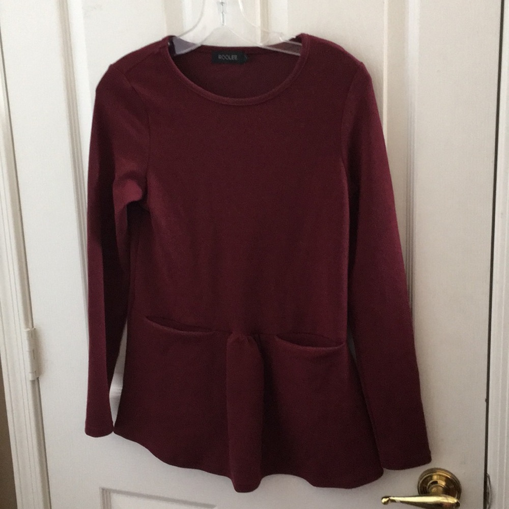 FINAL MARKDOWN Ladies roolee top xs